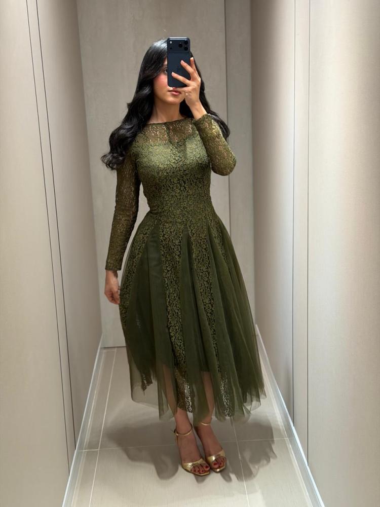 Lace dress