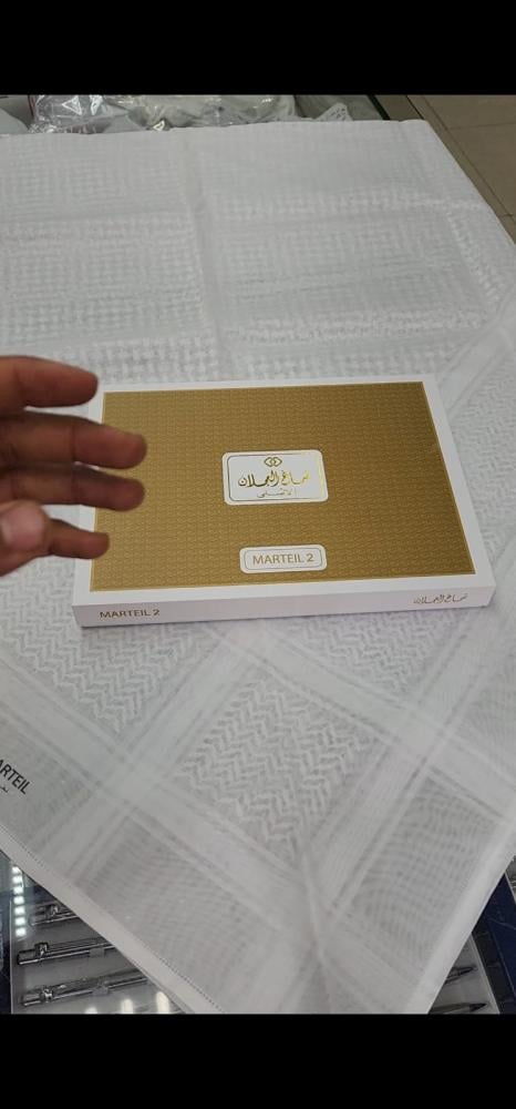 شماغ ابيض العجلان 2026