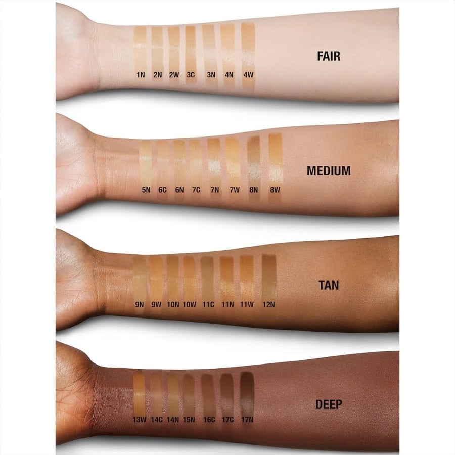 Charlotte Tilbury Beautiful Skin Medium Coverage Liquid Foundation with Hyaluronic Acid