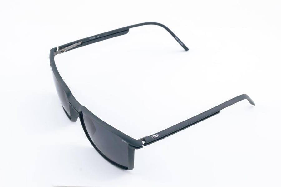 Men's sunglasses from Vitani - Gray