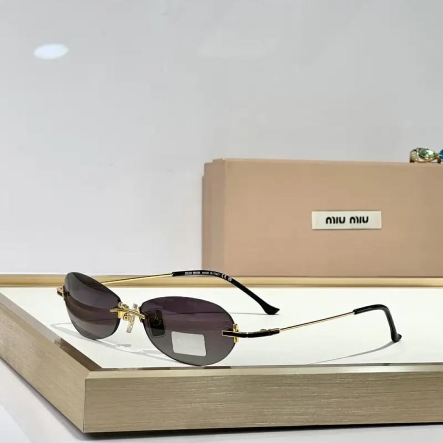 MIU MIU