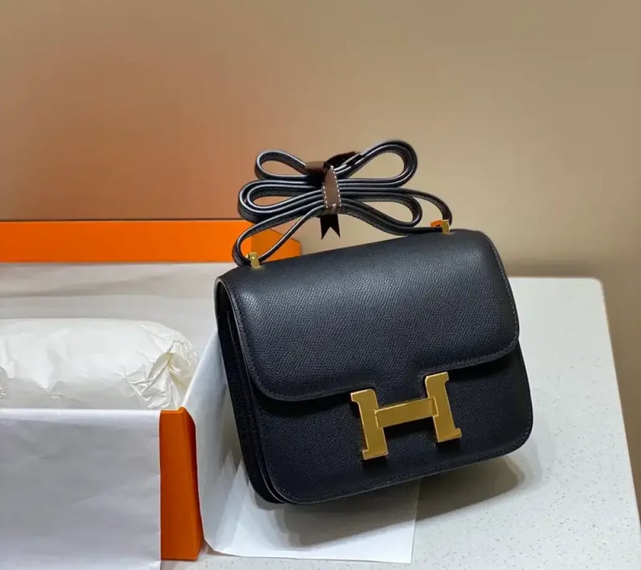 HERMÈS BAG