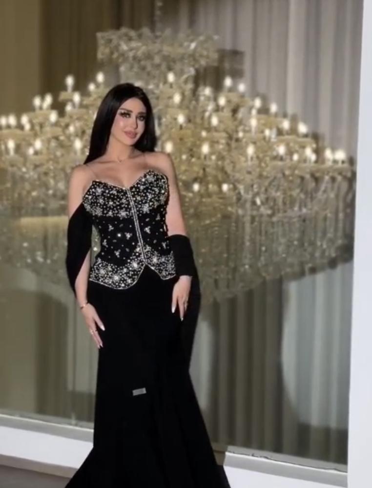 فستان سهره   فخم اسود