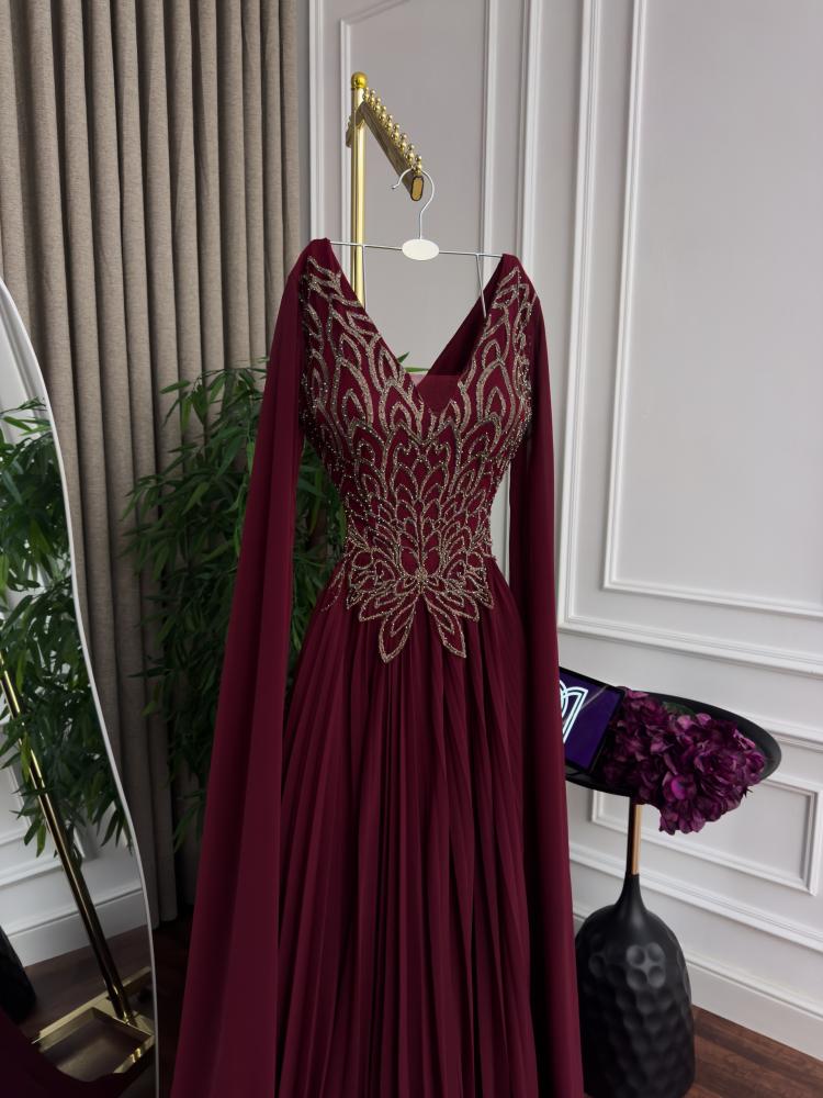 فستان سهره فخم عودي