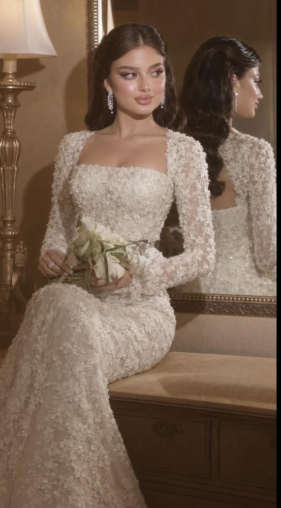 فستان  فهده سكري فخم