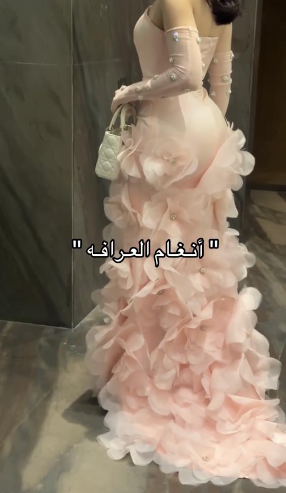 فستان سهره وردي فخم