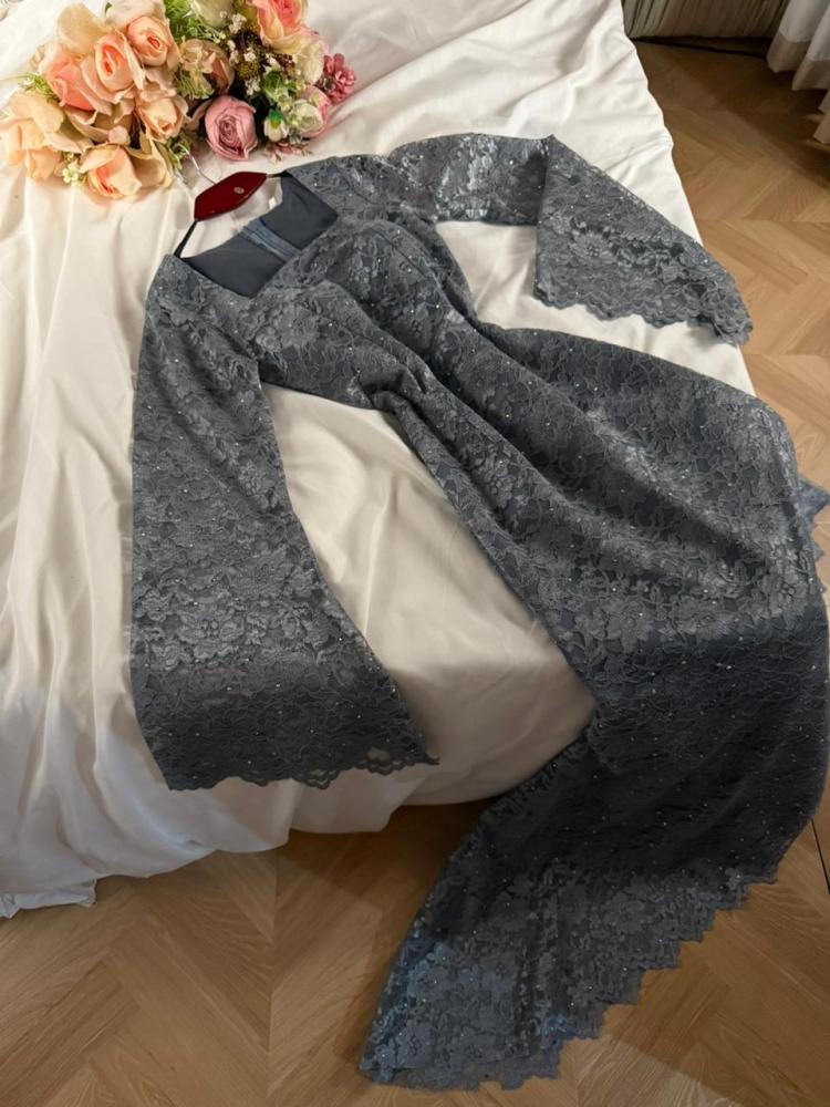 Khadija dress gray