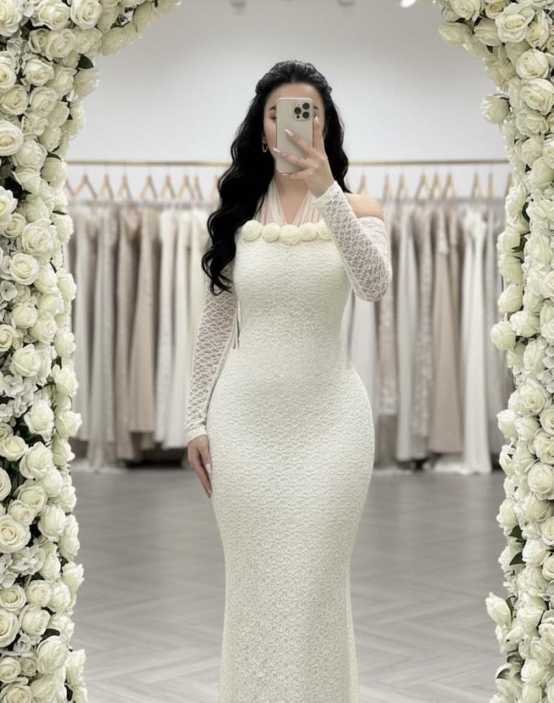 فستان سهره ابيض ناعم