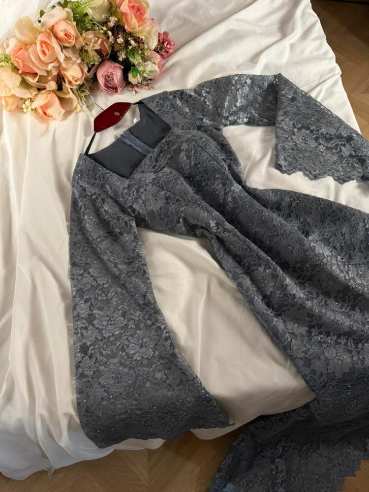 Khadija dress gray
