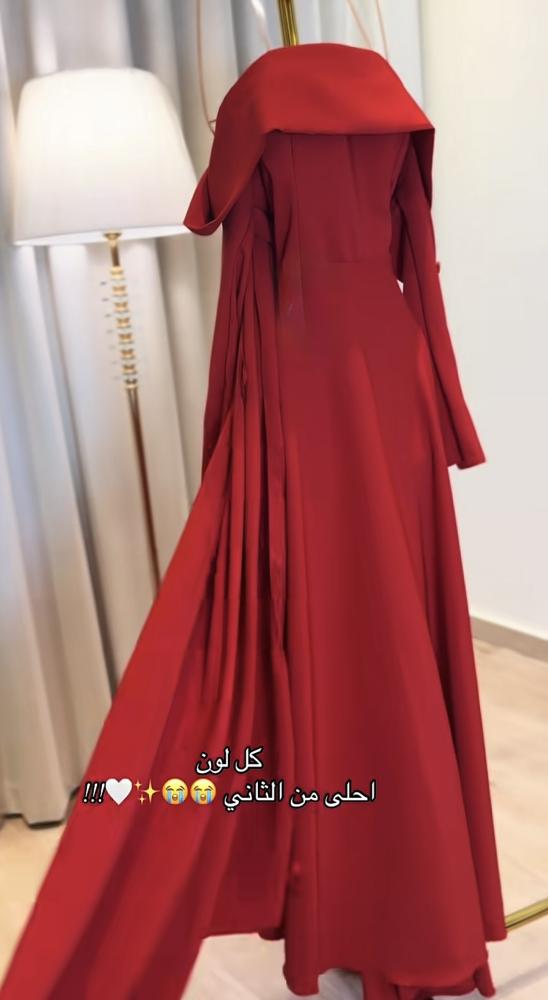 فستان ملكه فخم احمر& تيفاني & وردي & موف