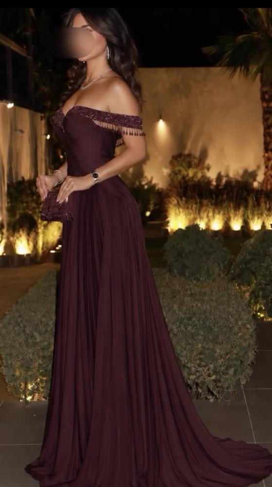 فستان  سهره فخم  برغندي