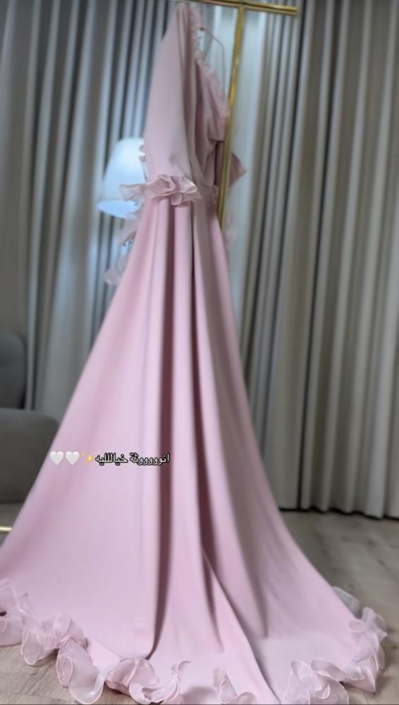 فستان ليلاف ملكه وردي