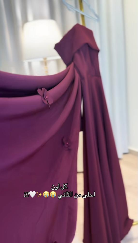 فستان ملكه فخم احمر& تيفاني & وردي & موف