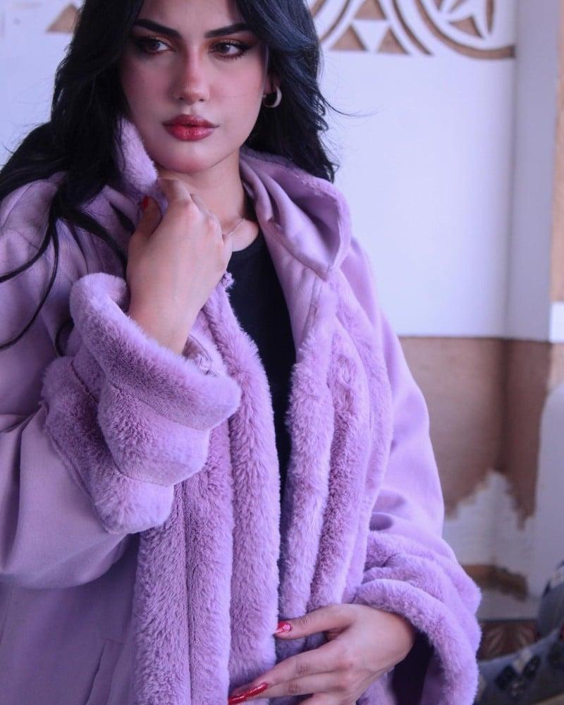 فروة نسائية سحر الشتاء"