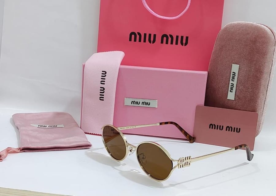 نظارة نسائية ماركة ميو ميو miu miu
