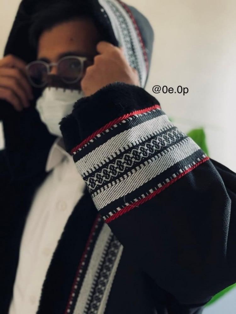 فروه مطرزه بمخمل وجلد بني