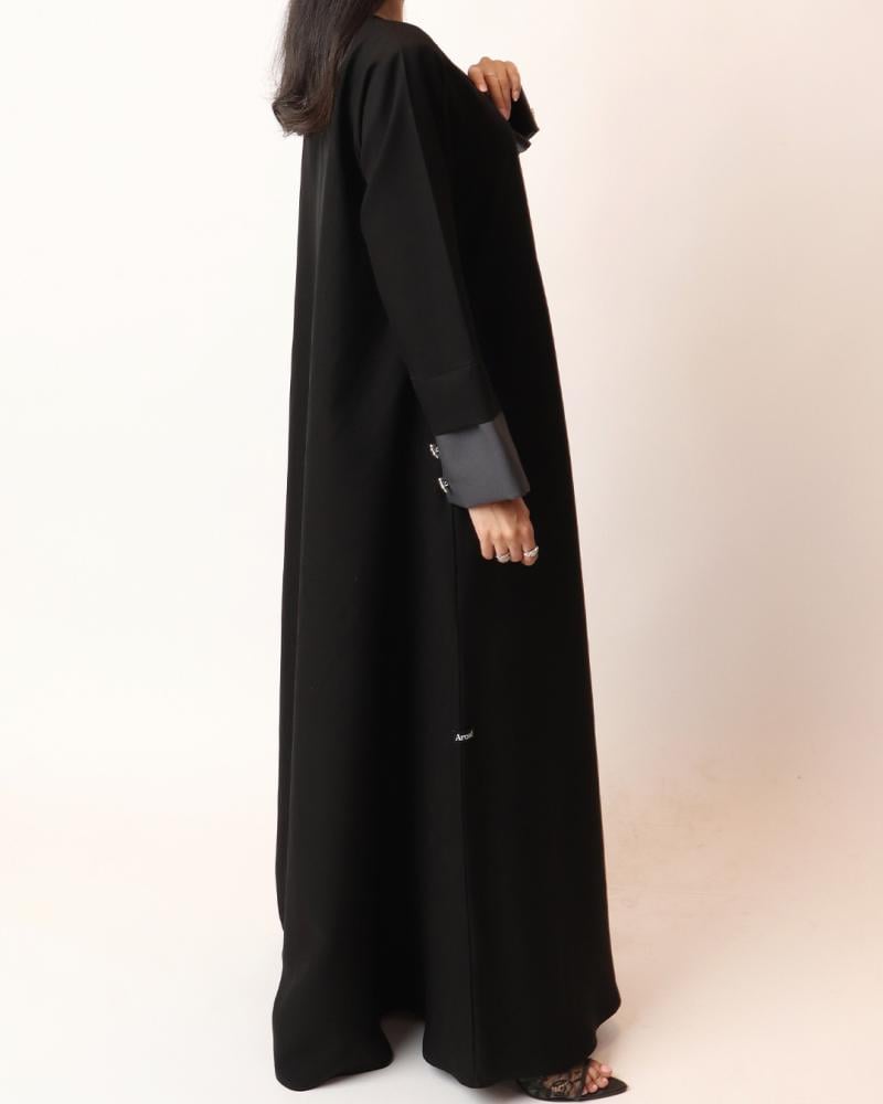 عباية كتان اسود