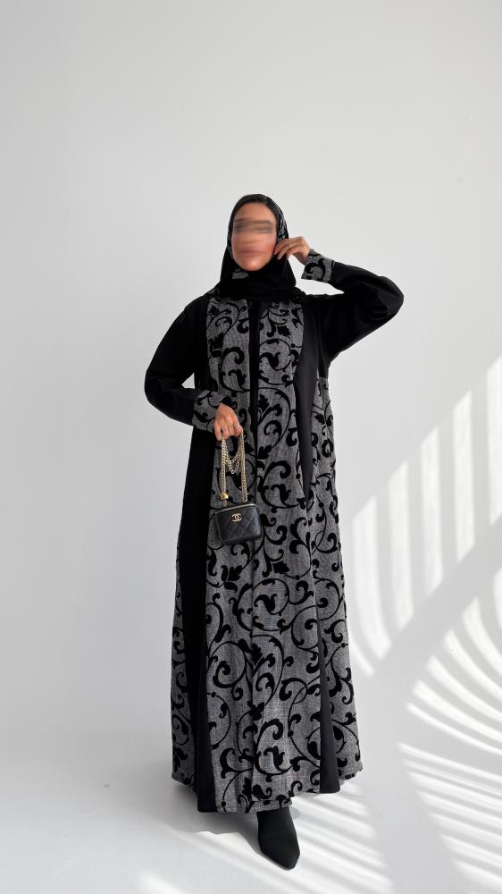 عباية كلاسيك سوداء