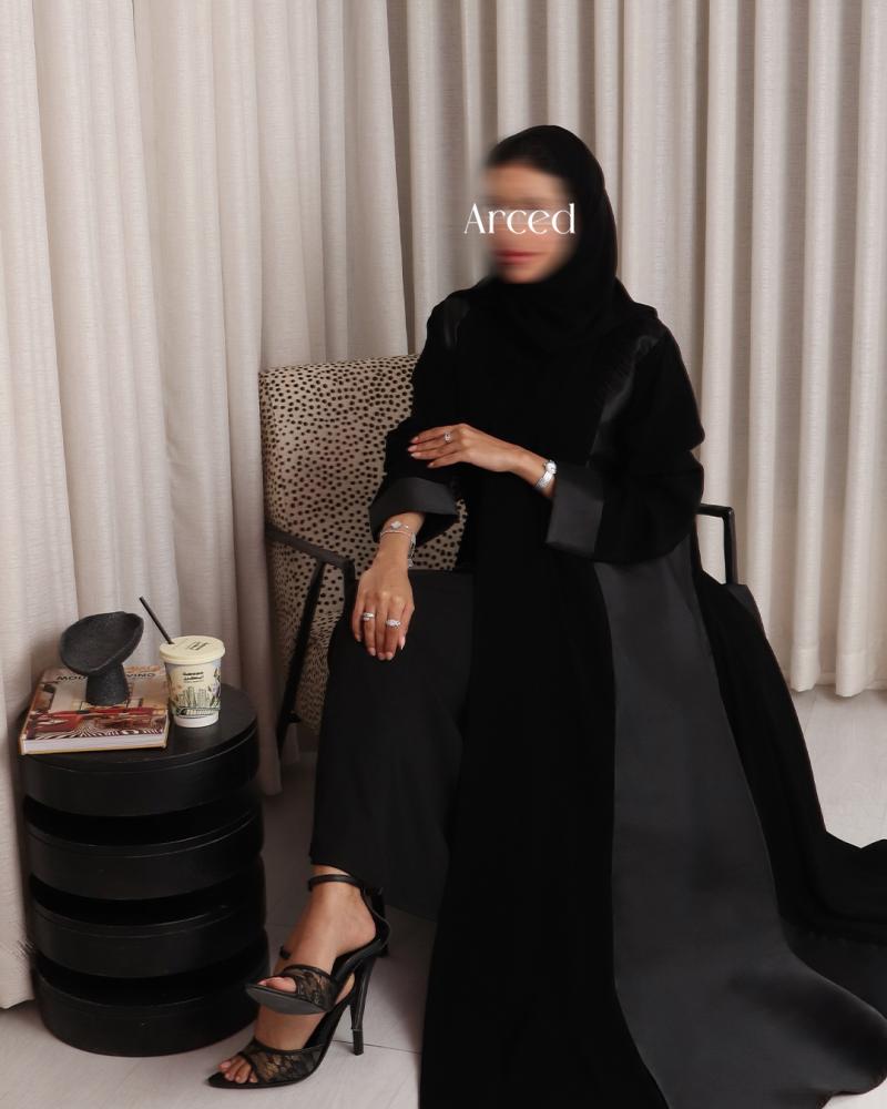 عباية ملكية