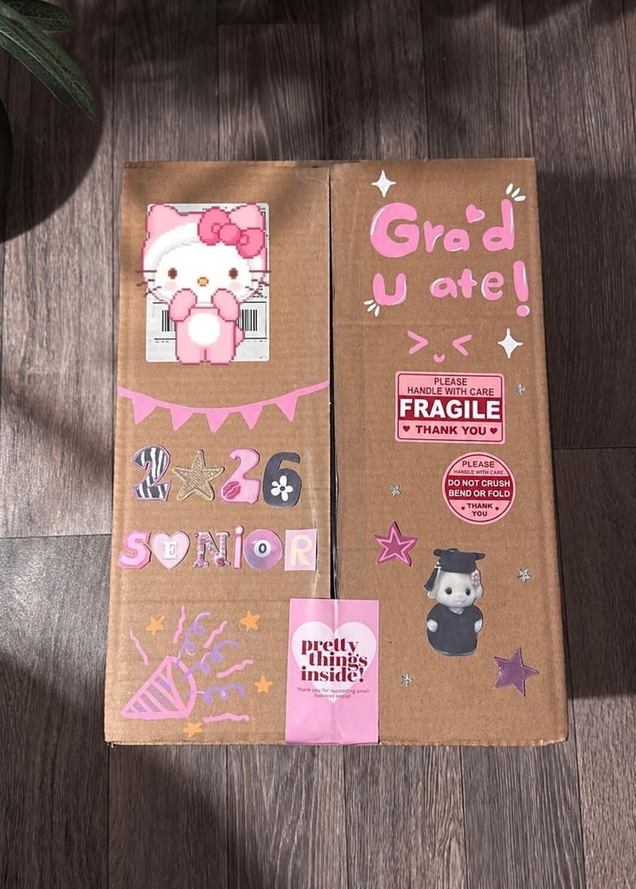 Graduation box