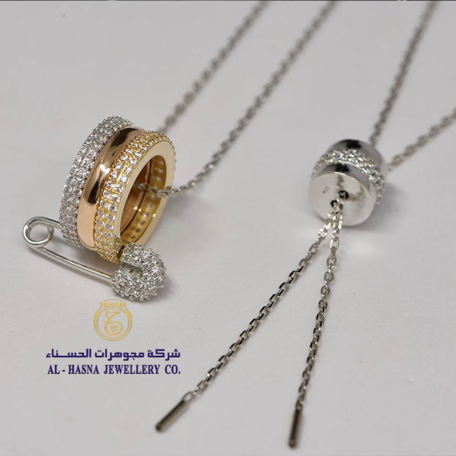 عقد ايه بي ام ذهب 18