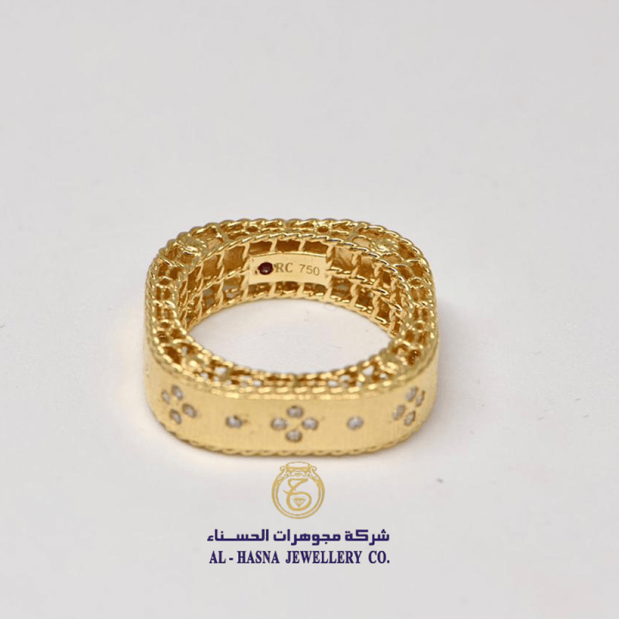 خاتم روبيرتو كوين 18