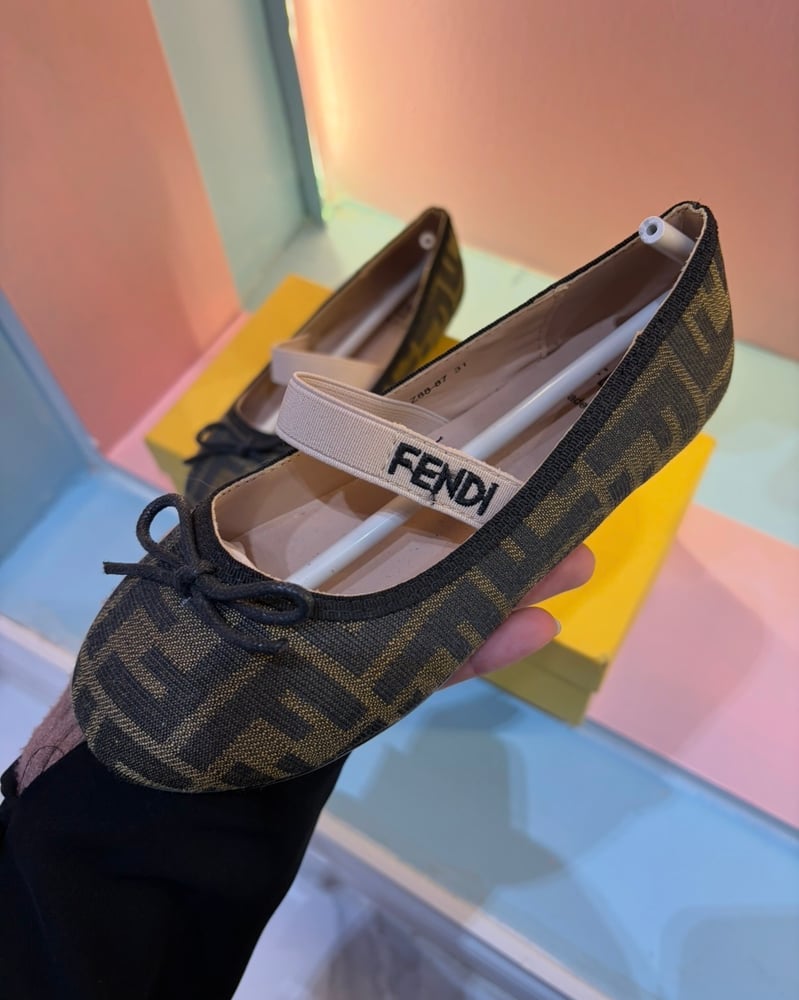 Girls' Fendi shoes