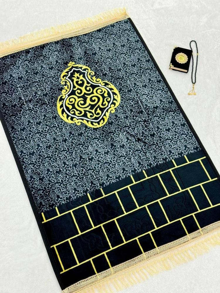سجادة مخمل اسدال الكعبة