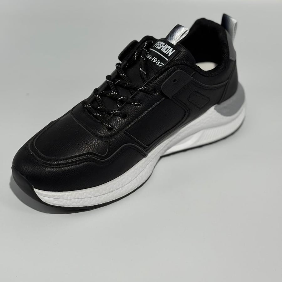 Casual sports shoe