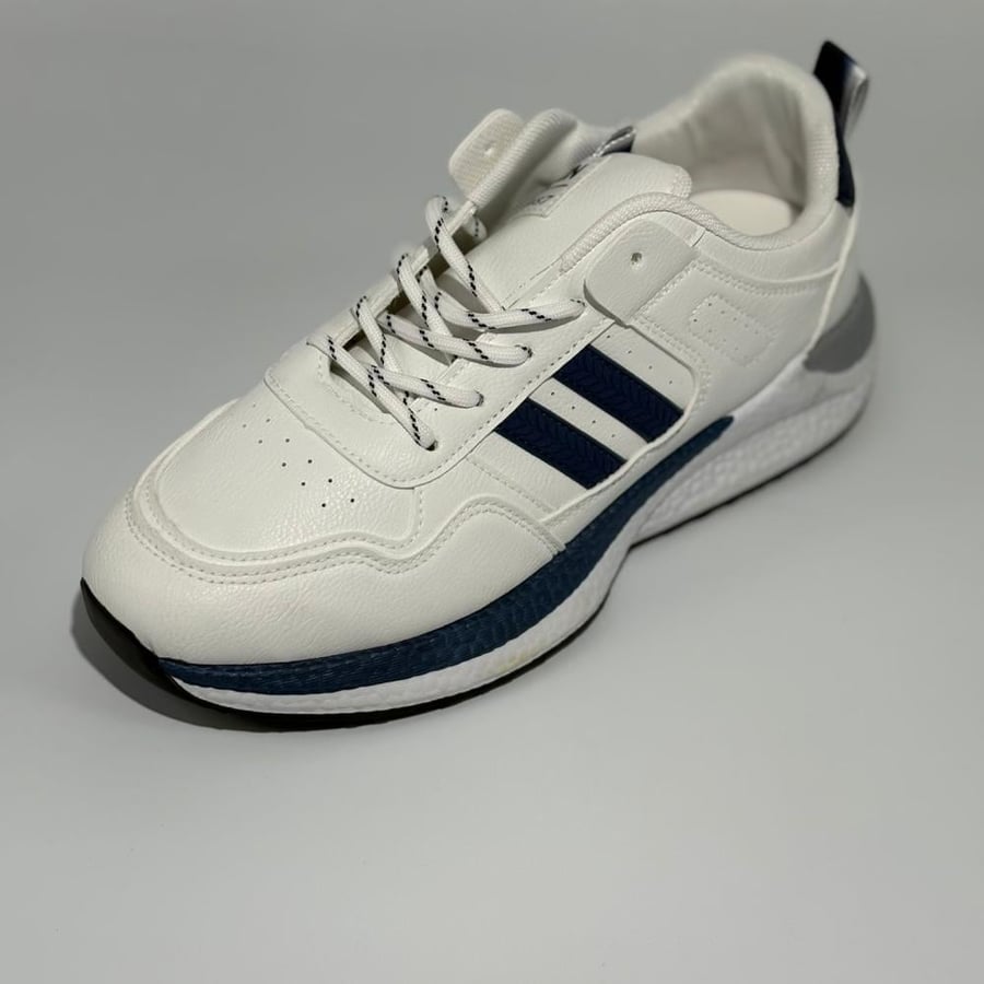 Casual sports shoe