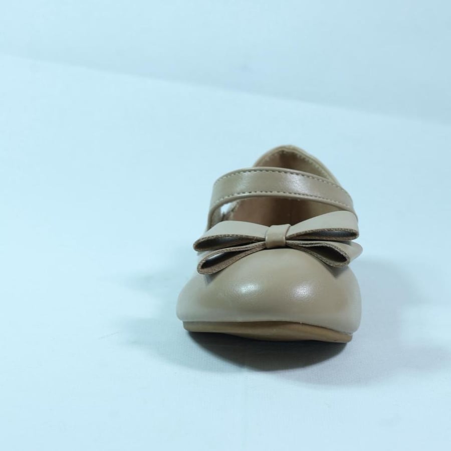 My daughter's soft shoe with an elegant design decorated with an attractive bow