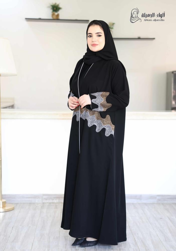 قماش كريب إندونيسي أسود فاخر ناعم