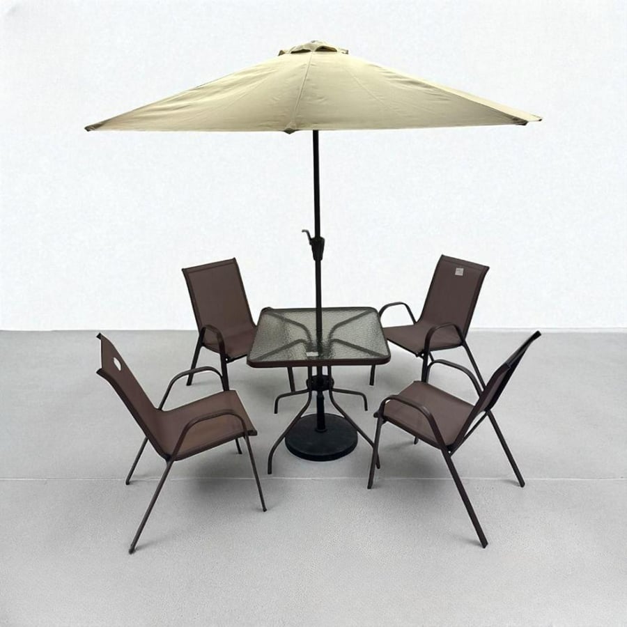 جلسة خارجية 4 كرسي بمظلة بتصميم عصري وحديث