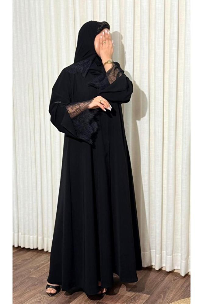 ABAYA ANORA عباية بالون بقماش الكريب مزينة بدانتيل علي الاكمام وطرحة