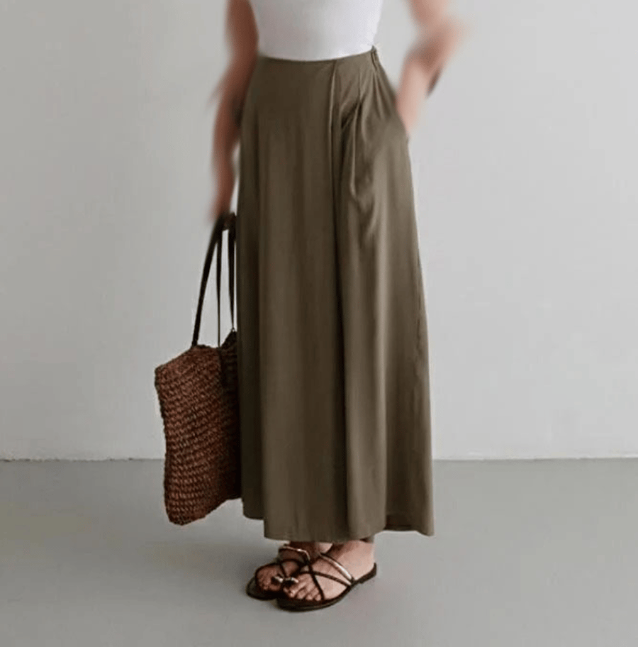 Trendyol Collection بنطلون كاكي واسع الساقين بمظهر تنورة مودال TWOSS26PL00081