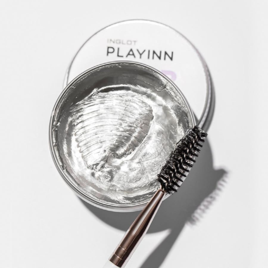انجلوت - صابونة الحواجب بلاي إن - 30 جرام  - Inglot