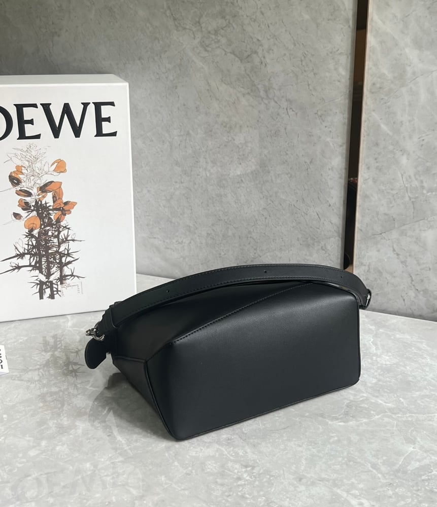 حقيبة puzzel edge من Loewe