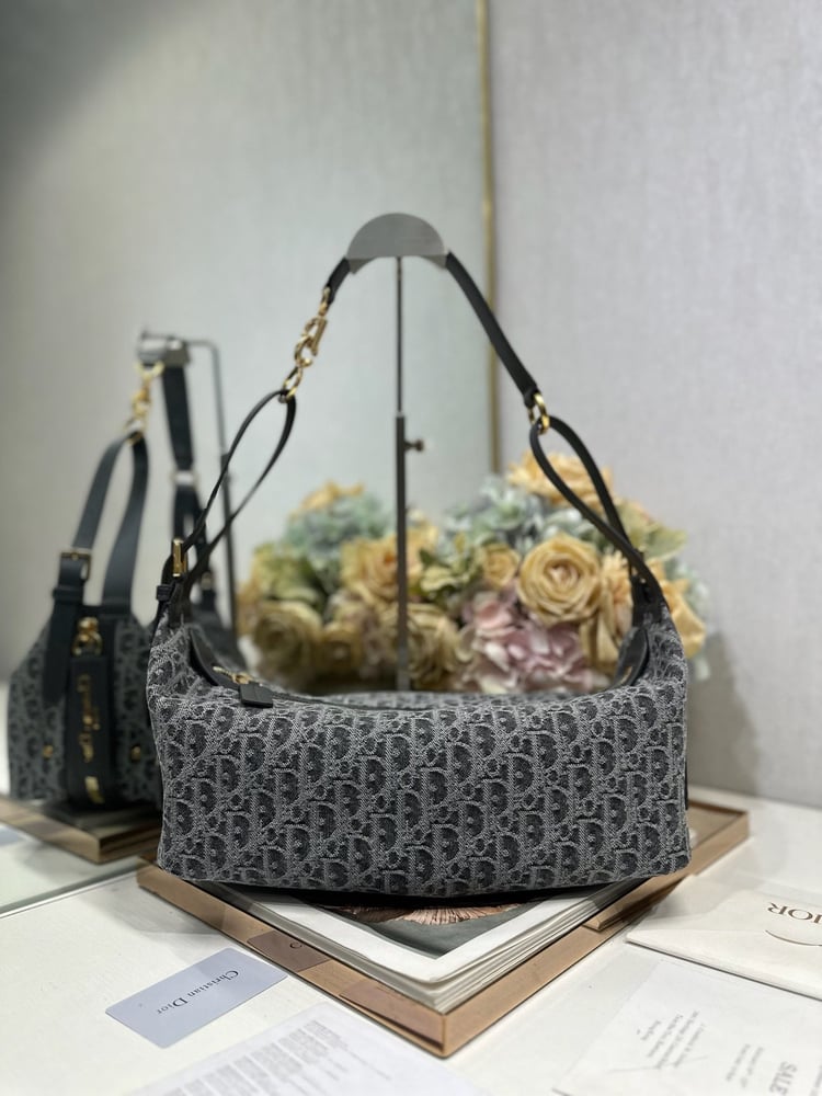 حقيبة Dior D-Journey Medium Bag – Denim Grey Oblique