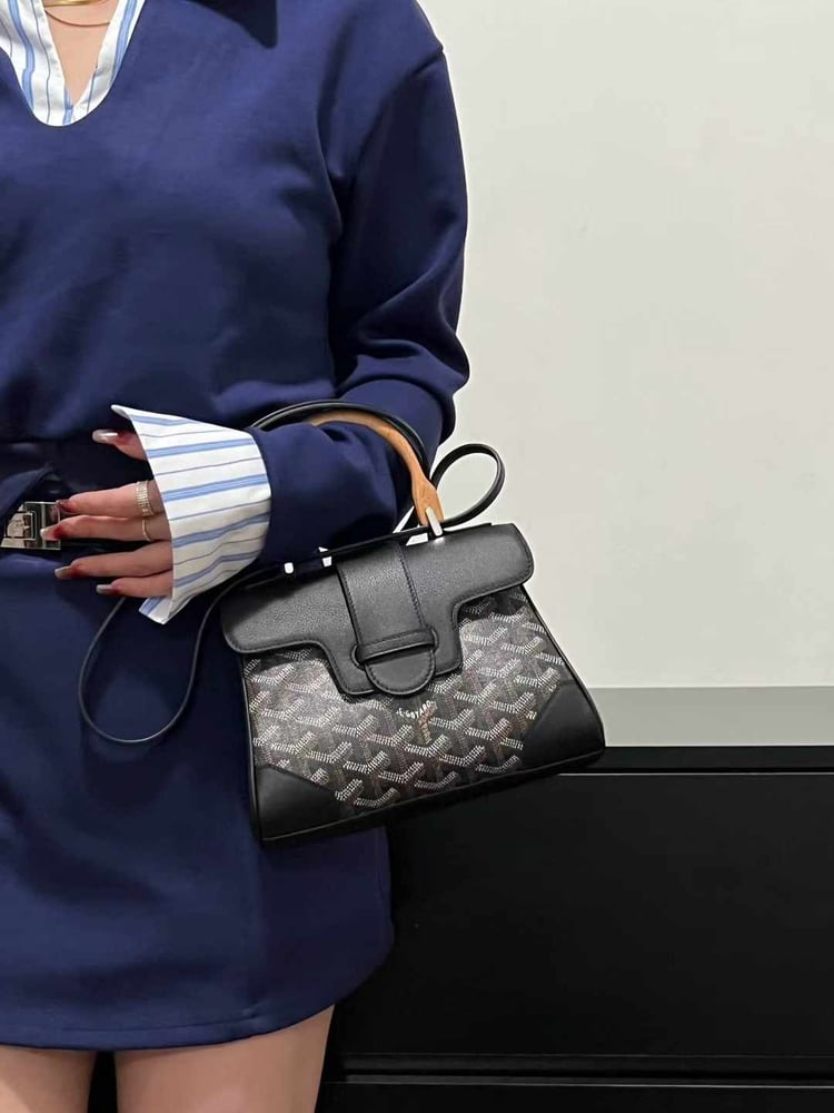 حقيبة Goyard Saigon