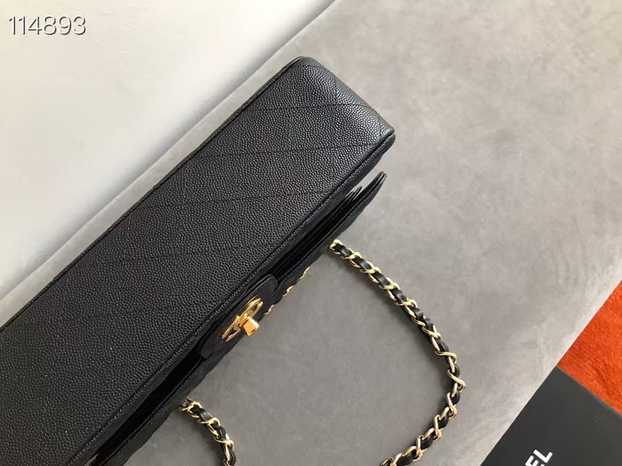 حقيبة Chanel Classic Flap CF 25