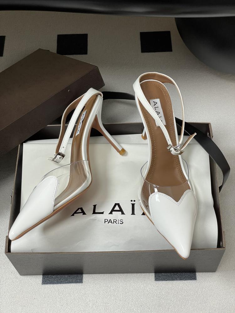 ALAÏA - Le Cœur 90 leather and PU slingback pumps