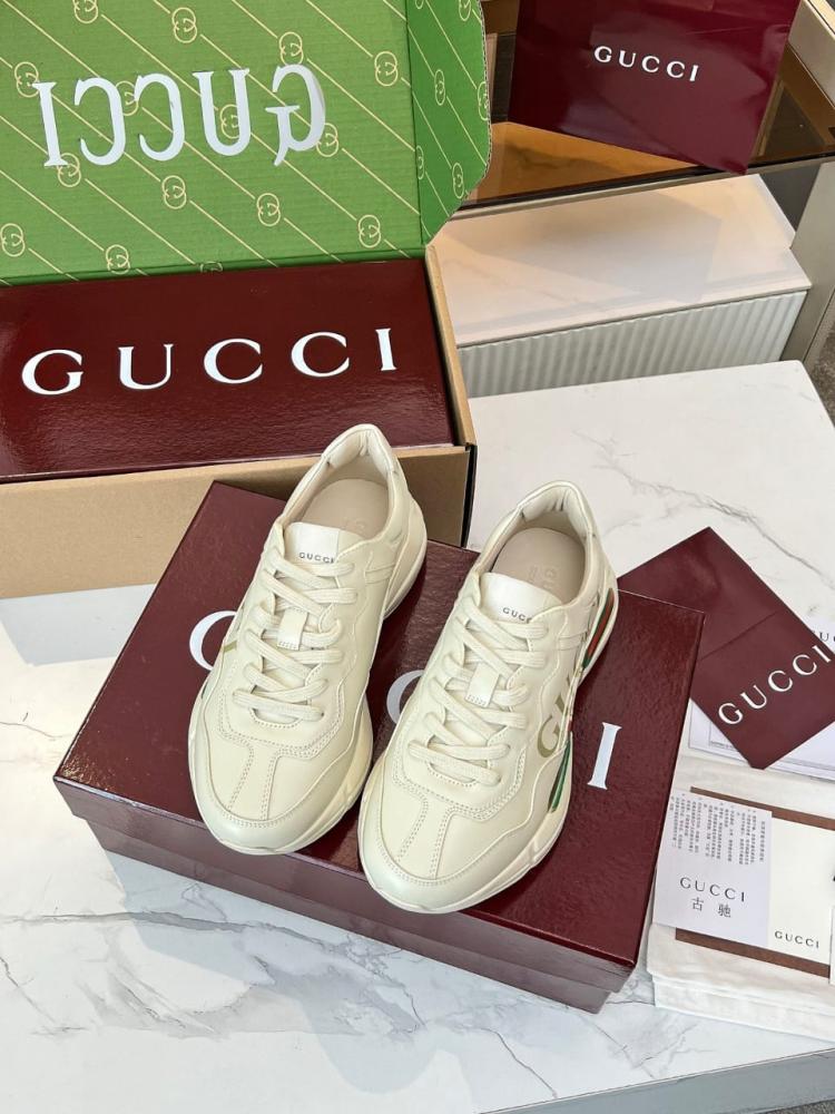 سنيكرز رايتون - Gucci “ جلد طبيعي "