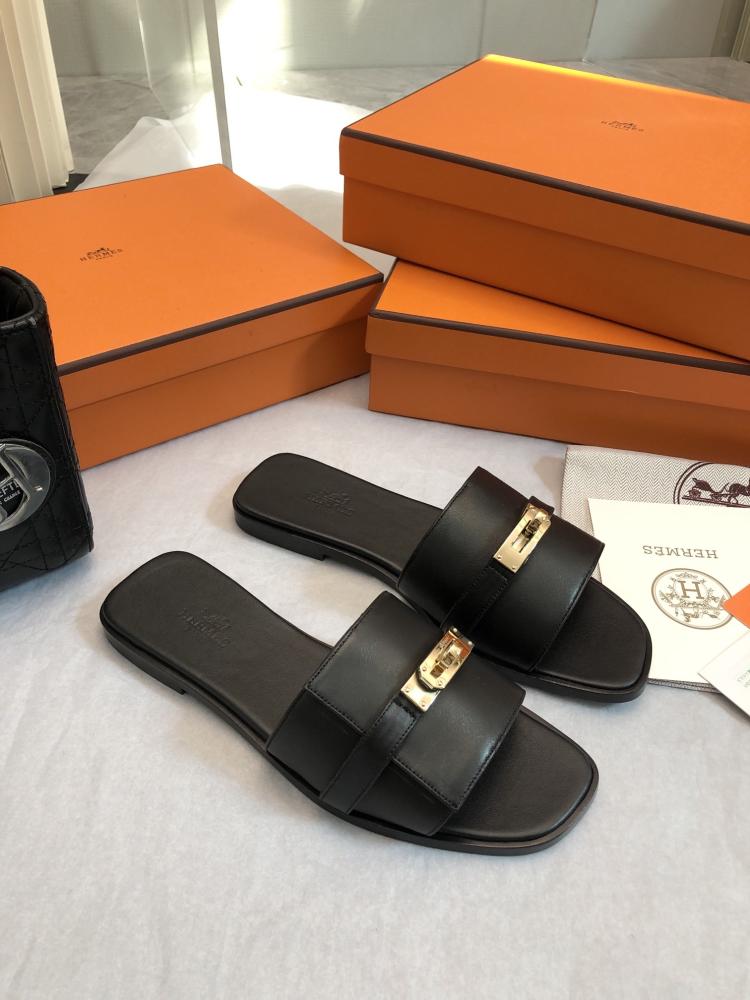 Hérmes slippers - 106
