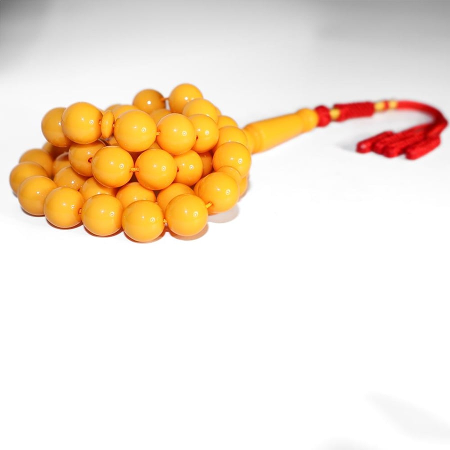 مسباح بكلايت أصفر بكركوشة تفصّال