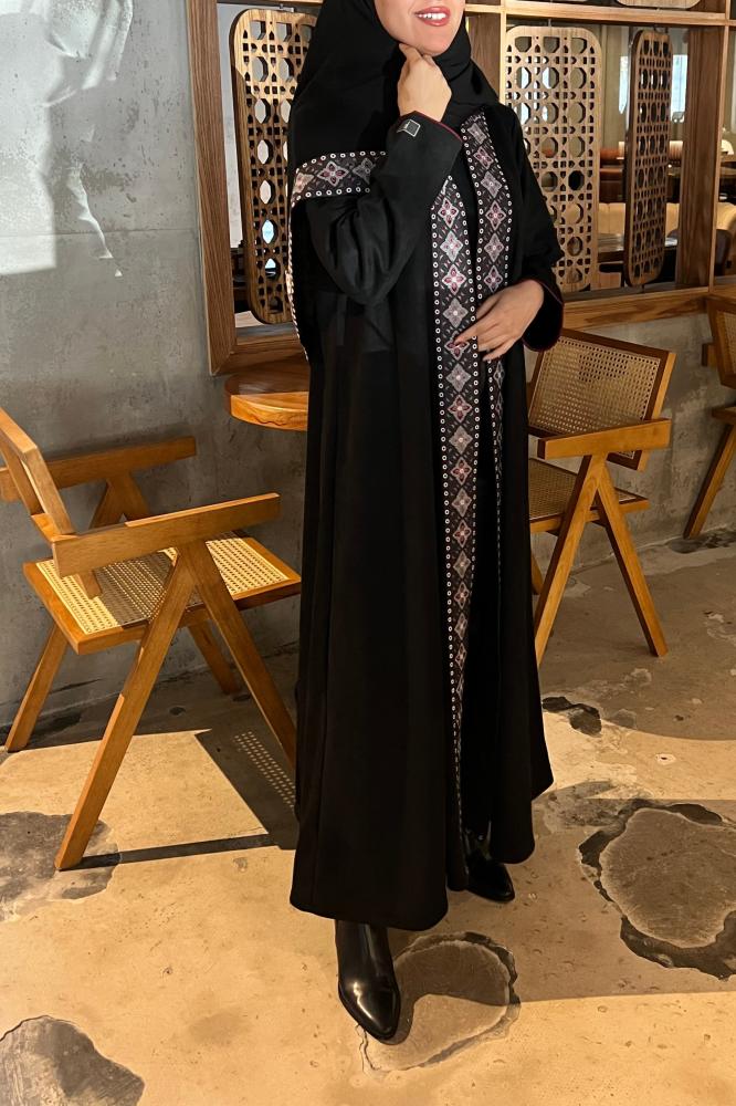 عبايه نوره