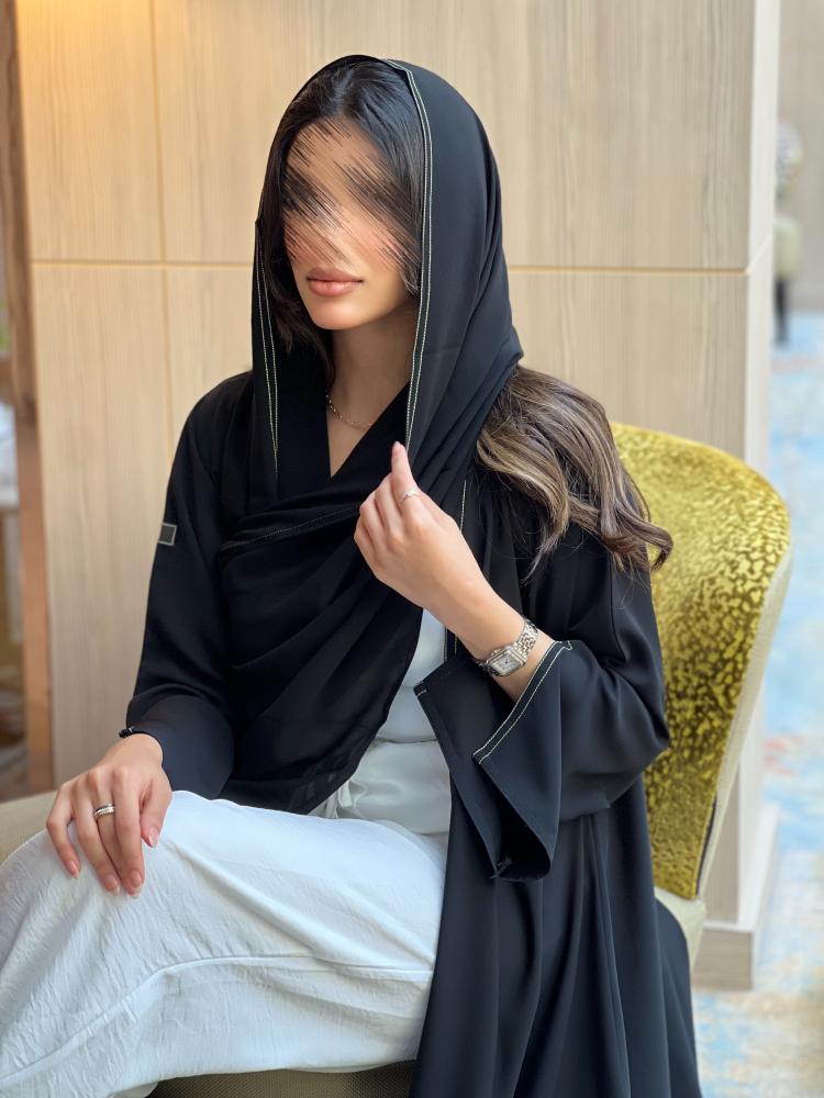 Hopeful abaya