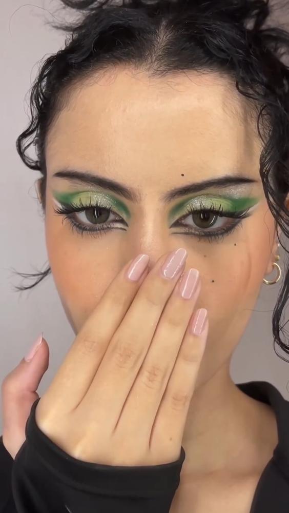 عدسة (Green)