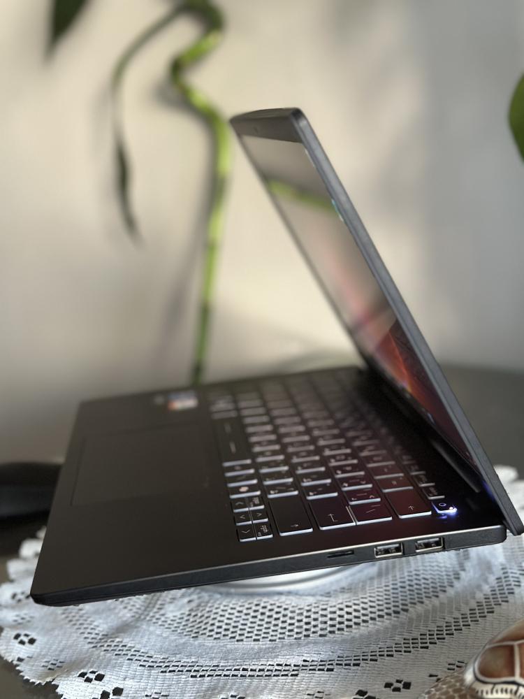 لابتوب MSI بمعالج i7 شبه جديد بكرتونه