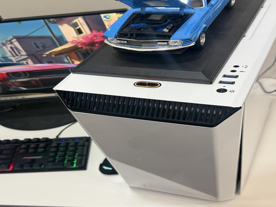 كمبيوتر ألعاب Pc Gaming بمعالج i7 وكرت 1080 Ti
