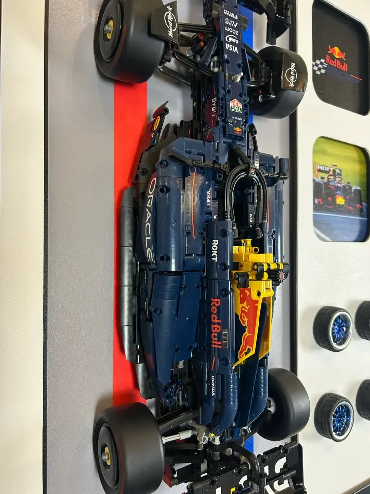 Red Bull Racing Vertical Edition - 3D Frame